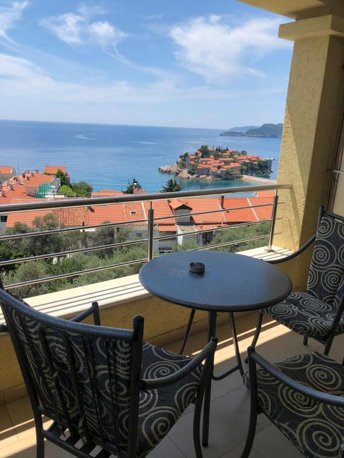 Bmv Room 2 With East Island View Sveti Stefan Eksteriør billede